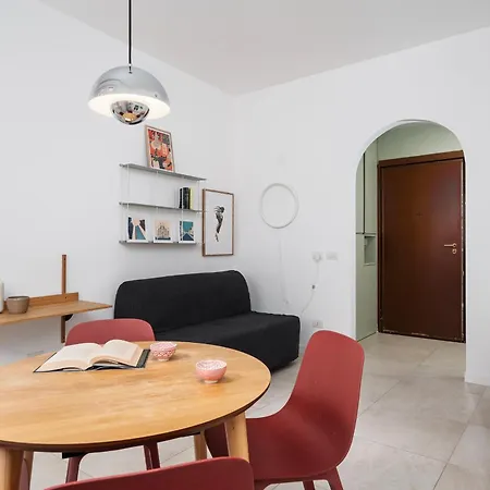 New - Modern And Bright - Wi-fi, A-c - 4 Seats Apartment *